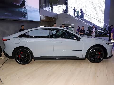 2025�� ����600�����˶���