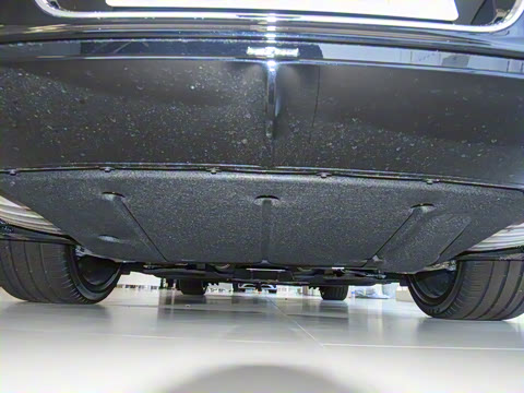 2024�� 4.0T V8 Mulliner