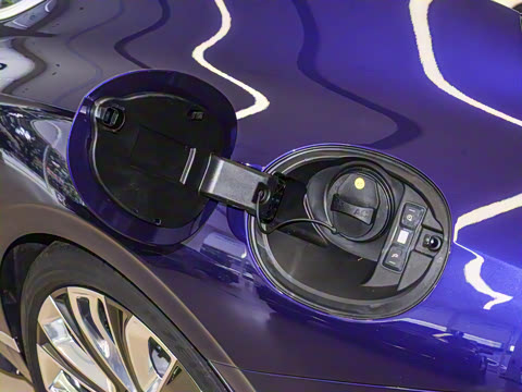 2025�� GT Mulliner��