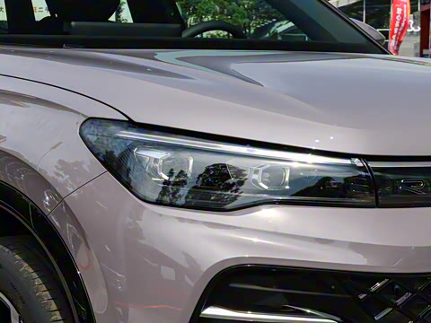 2025�� PRO 380TSI ���� R-Line �����