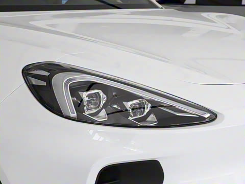 2025�� 688MAX 160kW