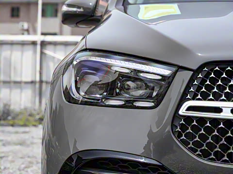 2025�� �Ŀ� GLE 450 4MATIC ������