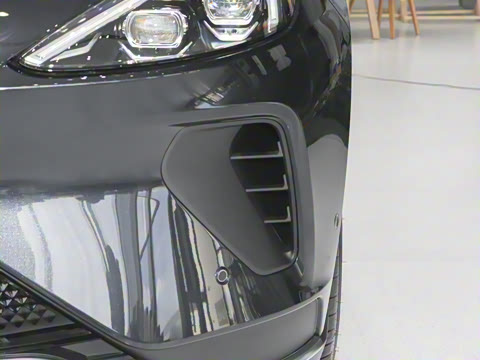 2025�� 688MAX 160kW