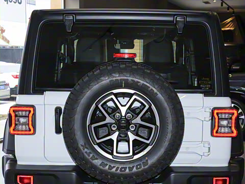 2024�� 2.0T �ޱ������Ű�