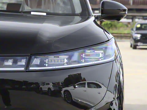 2025�� 636Ultra�Ǽݰ� 5��