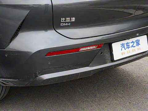 2025�� DM 215KM�����״��콢��