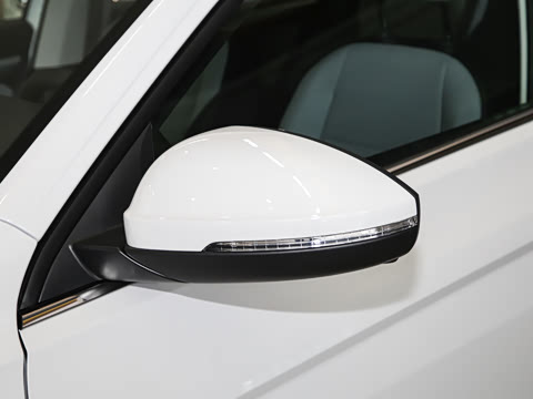 2025�� 280TSI DSG���а�