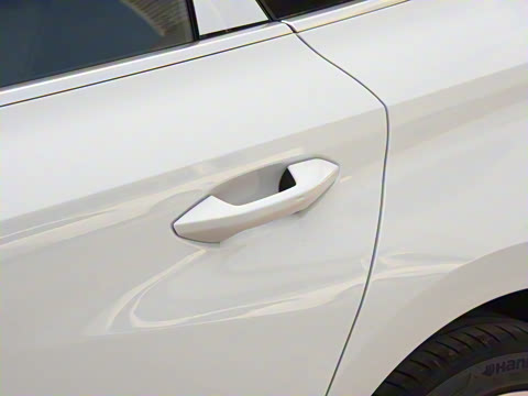 2023�� �Ŀ� A3L Limousine 35 TFSI ʱ��������