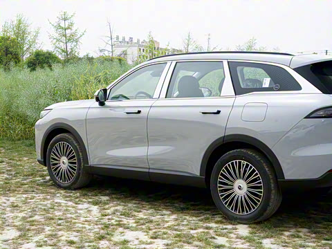 2025�� 120 ���������콢PLUS 7�� �������