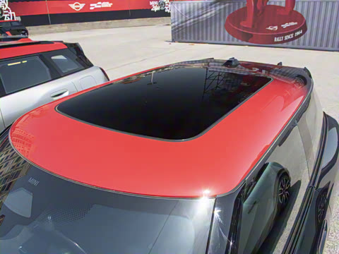 2025�� JOHN COOPER WORKS