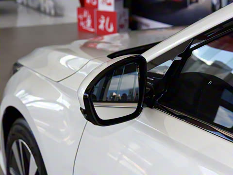 2020�� �Ŀ� 2.0L XL Upper ���а�