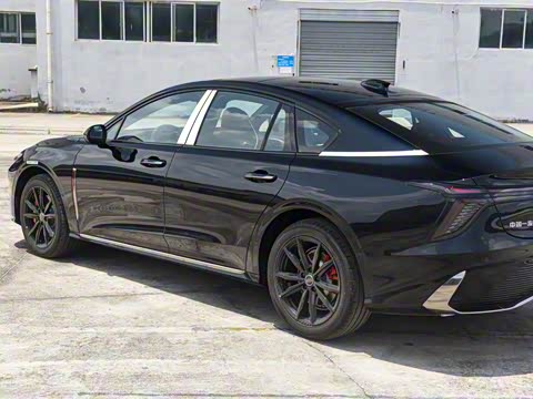 2025�� 2.0T ���а�