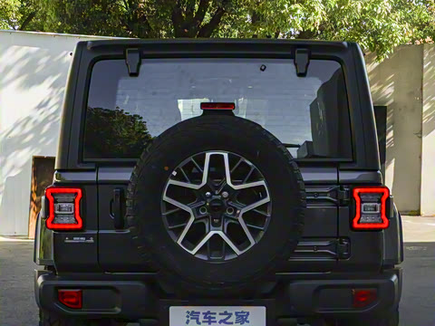 2025�� 2.0T ٪�޼�����̽����