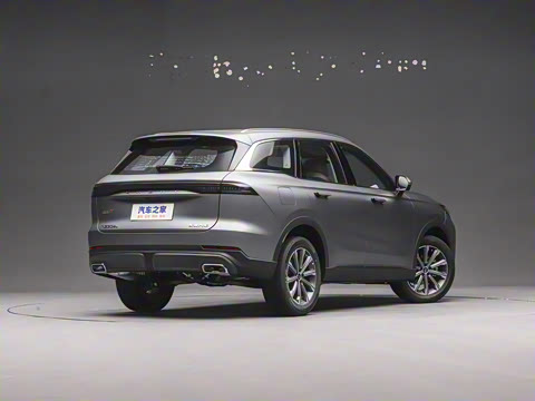 2025�� 2.0T ��������� 5��