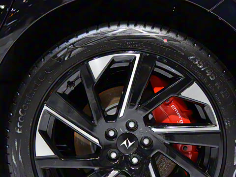 2025�� ���� 550AirѲ����