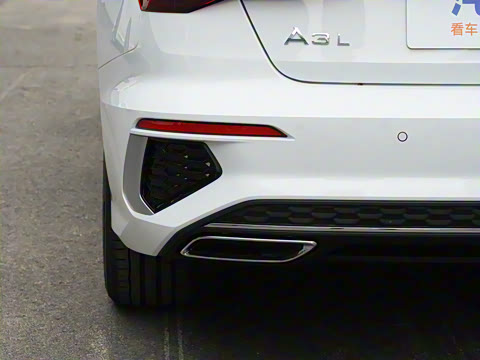 2023�� �Ŀ� A3L Limousine 35 TFSI ʱ���˶���