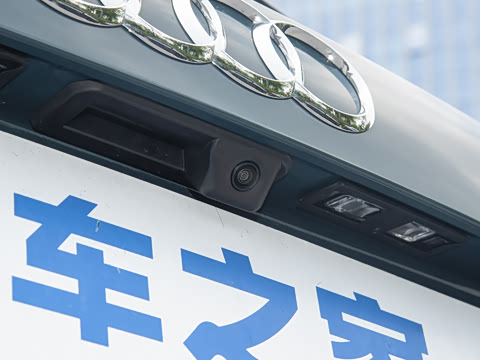 2025�� quattro 45�����ذ� 40TFSI ʱ�ж�����