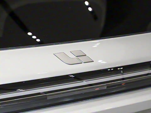 2025�� Ultra ���ܻ��°�