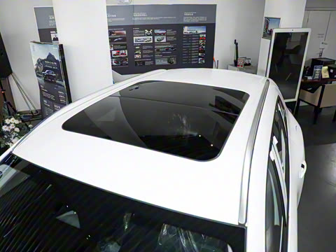 2023�� 2.5L ���а�