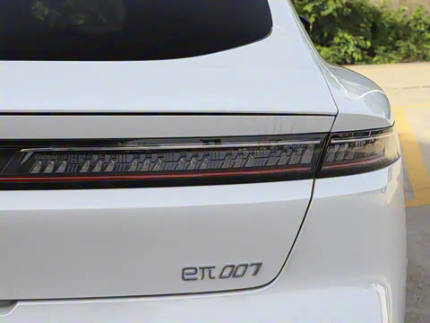 2025�� ���� 550Pro�캽��