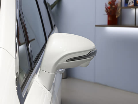 2025�� PHEV �����콢������