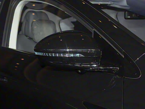 2025�� 725 �������� Max �콢��