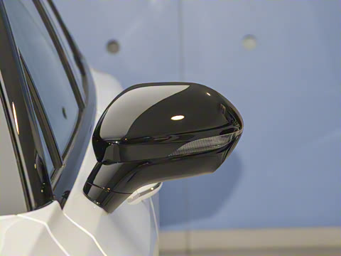 2025�� 2.0T ���а�