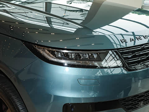 2025�� 400PS Dynamic HSE