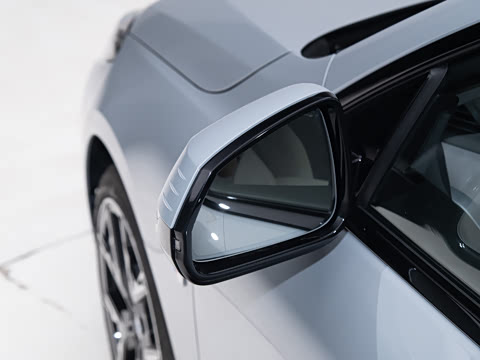 2025�� 225L M�˶���װ