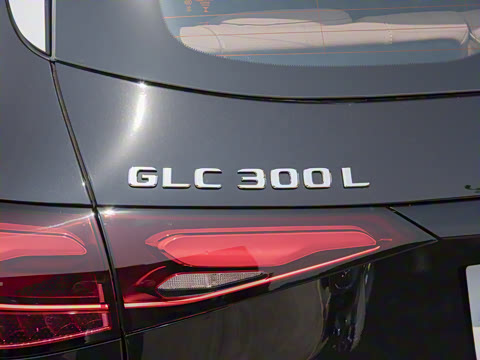 2025�� �Ŀ� GLC 300 L 4MATIC ������ 7��