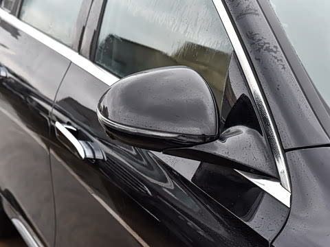 2025�� �Ŀ� E 300 L ʱ����