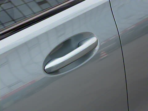 2025�� �Ŀ� C 260 L �ҹ�˶���