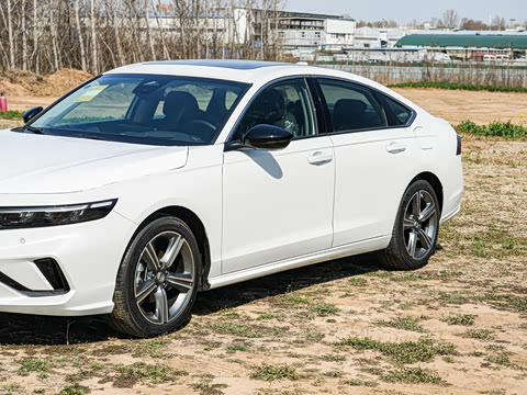 2025�� �˶�ϵ�� 260TURBO ����