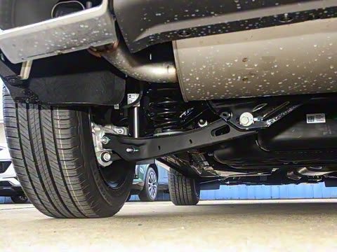 2025�� 2.0T �󶼻���