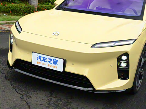 2025�� 75kWh Touring