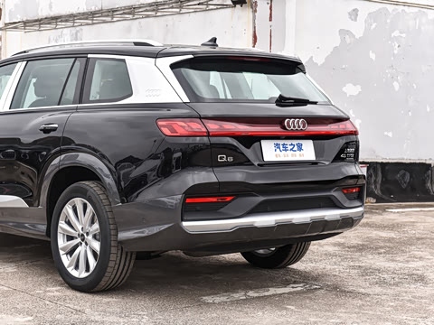 2024�� 45 TFSI quattro ������ ������װ 7��