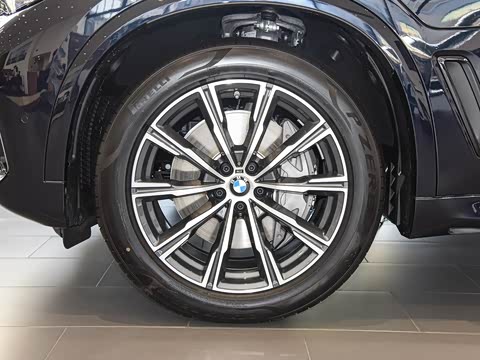 2020�� xDrive45e M�˶���װ