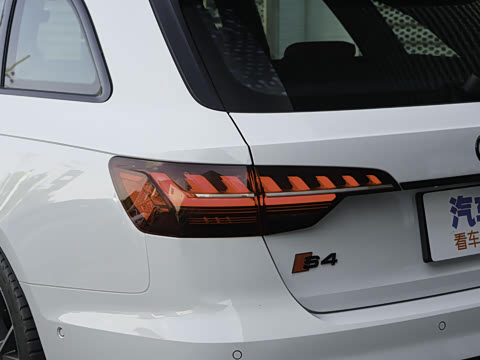 2023�� S4 Avant 3.0TFSI