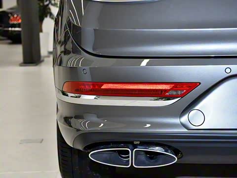 2026�� 4.0T V8 ������ŶȰ�