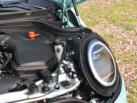 2025�� JOHN COOPER WORKS CABRIO