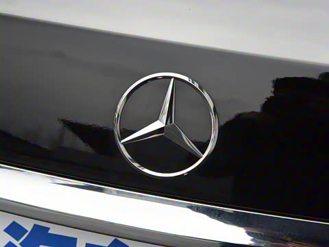 2022�� �Ŀ� S 400 L ������