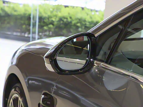 2025�� 102kWh ǩ����