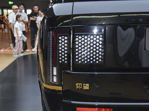 2025�� ������