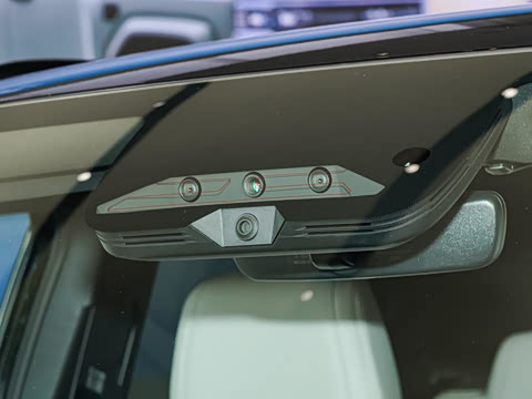 2025�� 501KM ����Max��