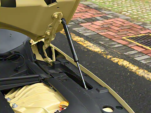 2025�� 75kWh Touring