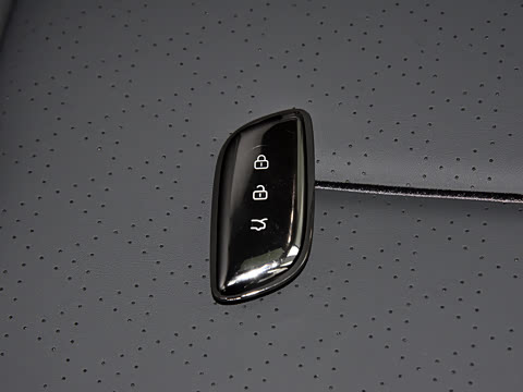 2025�� 555���˰�