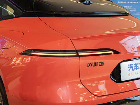 2025�� Max���̰�