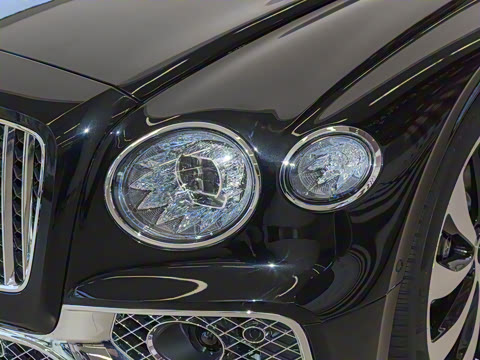 2024�� 4.0T V8 Mulliner