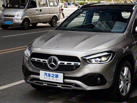 2023�� GLA 200