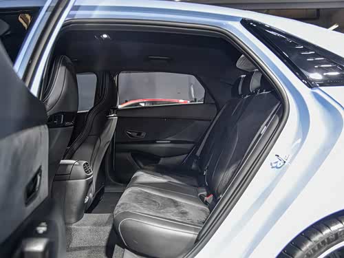 【伊兰特elantra n 2023款】现代_伊兰特elantra n 2023款报价_图片